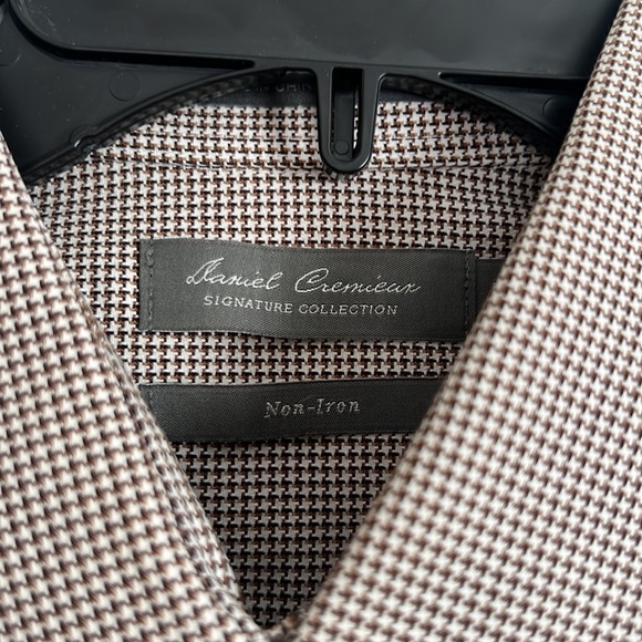 button down - Picture 2 of 5